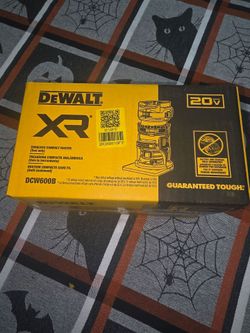 New Dewalt  20v  XR compact router, tool only and price firm