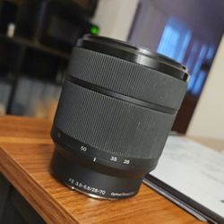 Sony E Mount Fe 28-70mm