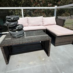 Patio Set With Table 