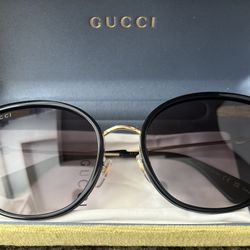 Women’s Designer Sunglasses; Gucci