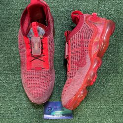 Nike flyknit vapormax team red size 10men/11.5women