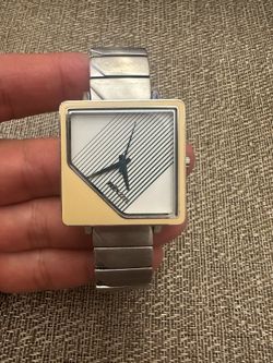 Nixon Modern Love The Metric Watch