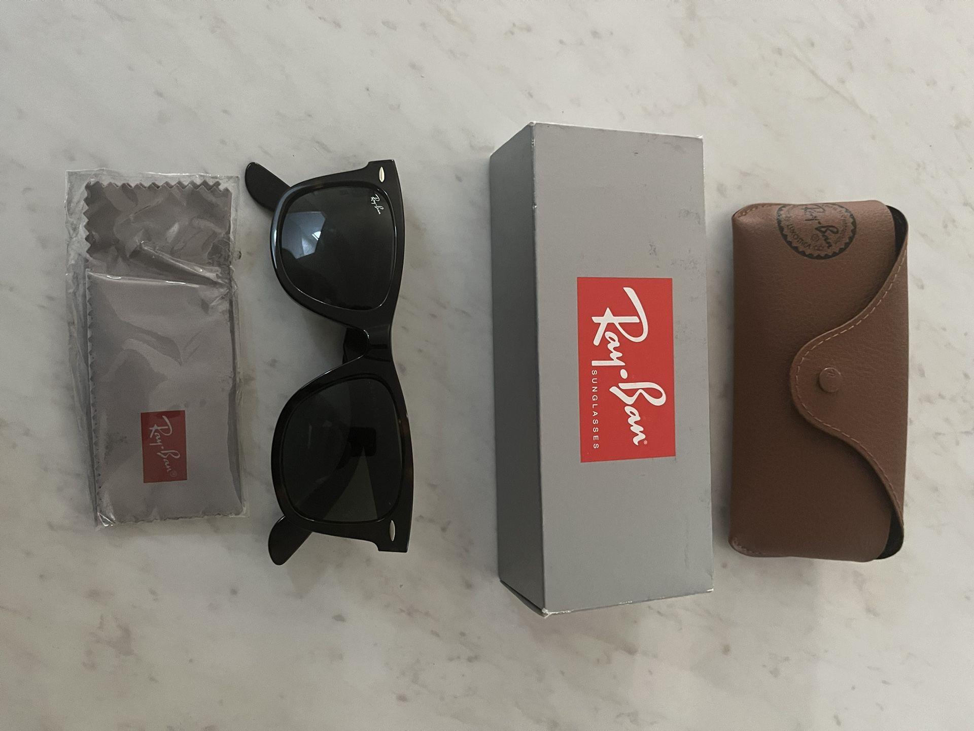 Ray ban Wayfarer Tortoise Shell