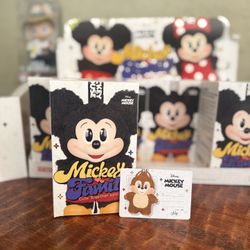 Mickey & Friends Plushie Keychain - CHIP
