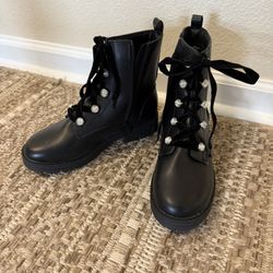 Girls Black Boots