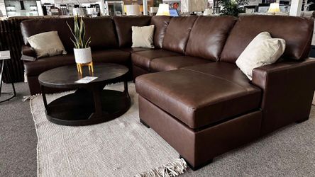 Mcdowlan brown leather sectional couch set Only $39 Down Payment 👉 PLEASE ASK FOR JON GREEN WHEN YOU ARRIVE!