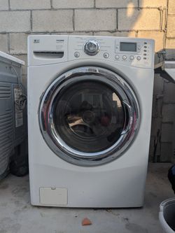 LG Tromm Washer And Dryer