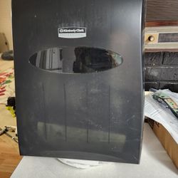 Paper Towel Dispenser