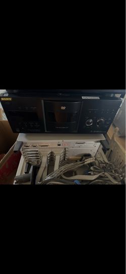 Sony DAV-C450 5.1-Channel A/V Receiver with DVD Player Combo, Black