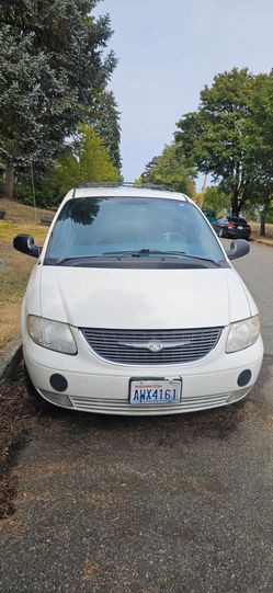 2003 Chrysler Town & Country