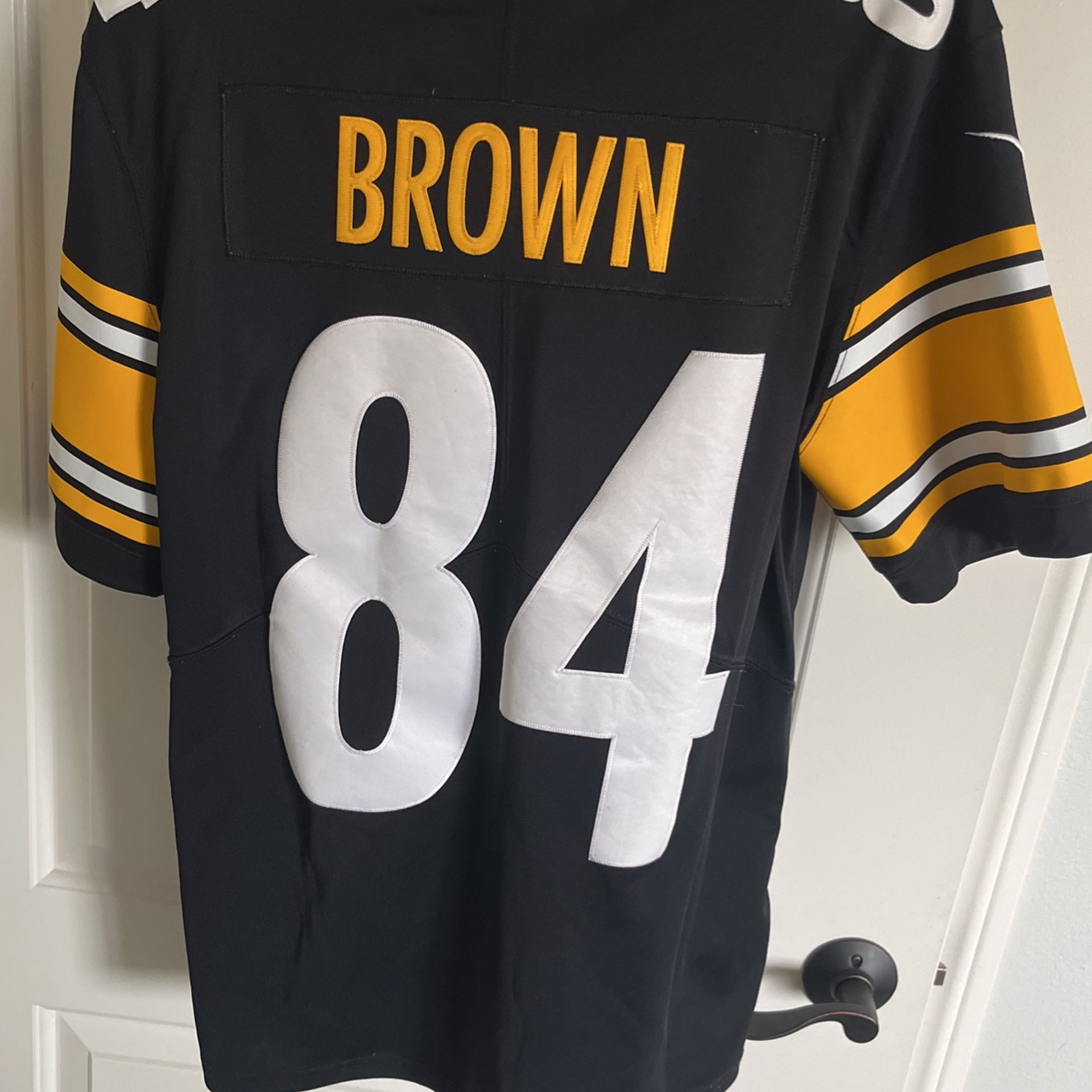 2 Antonio Brown Jerseys for Sale in Palmdale, CA OfferUp
