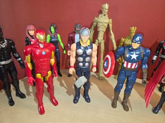 12" Marvel Action figure collection, Thor, Spiderman, Iron man, Gamora, Guardians of Galaxy, DC comics, Hasbro, Captain America