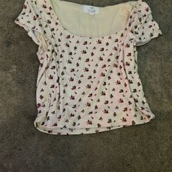 Two Cropped Short Sleeve Blouses- Floral&Black- Size Medium