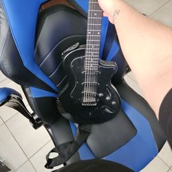 Black Guitar 
