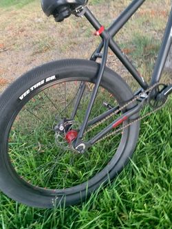 Matte Black Mountain Bike with Vee Tires Big Wheel Tires