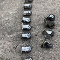 Heavy duty tool box hard rubber wheels. Straight wheels are $5 each or $35for all eight. Swivel wheels are$10 each or $35 For all 4. $60 For All  