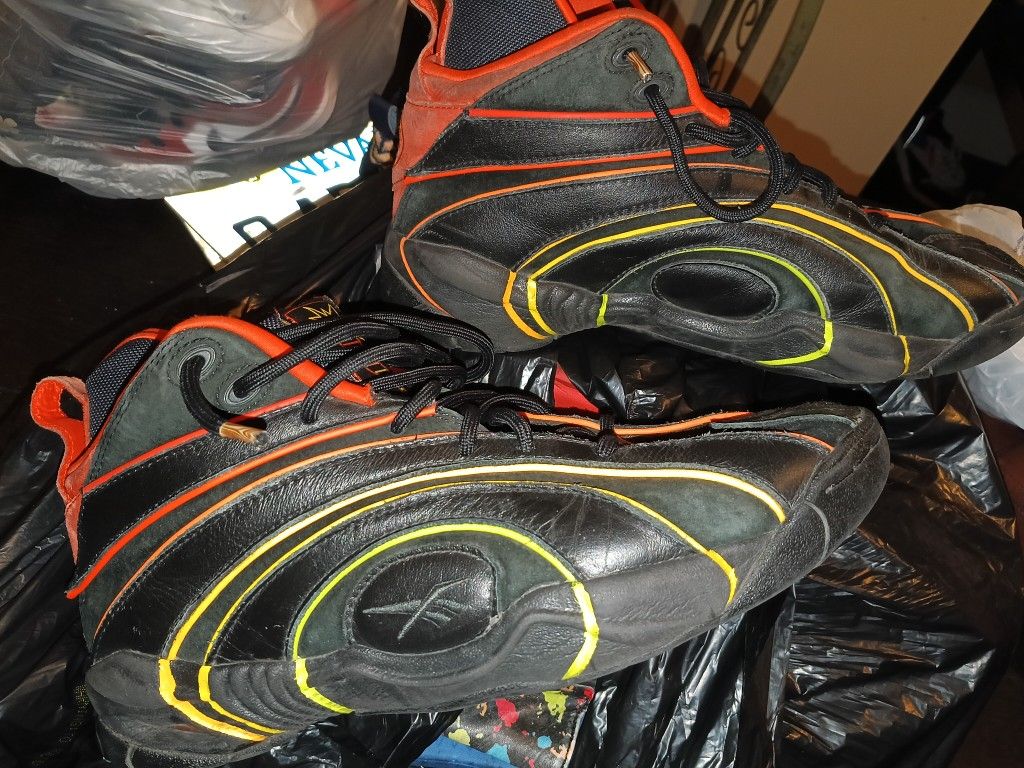 Size Men 10 Reebok