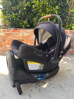 Nuna Car Seat
