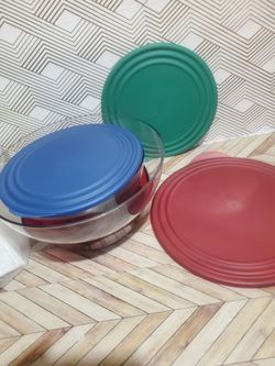 Tupperware Disponible en maywood