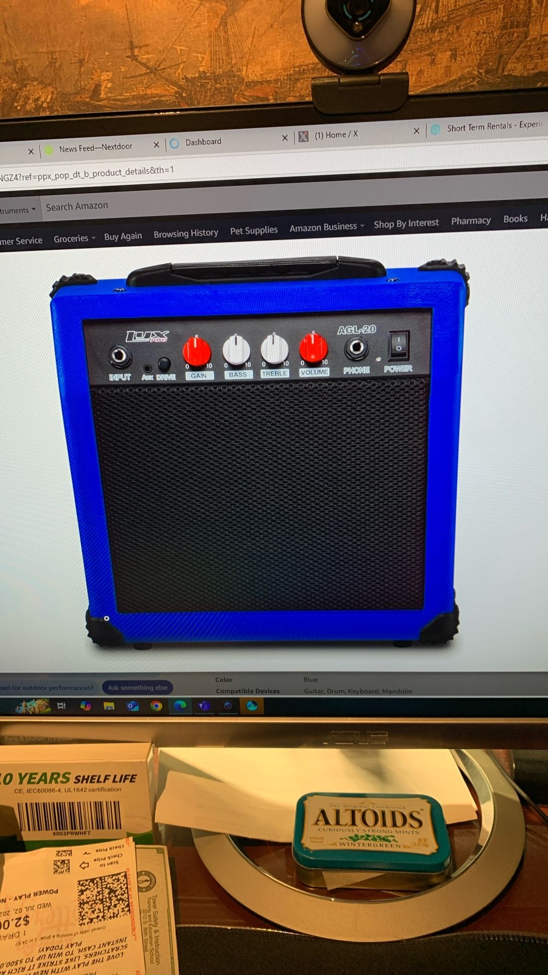 LYXPRO electric guitar amp 20 W amplifier built in speaker headphone jack and aux input includes gain base, travel volume and grind in blue