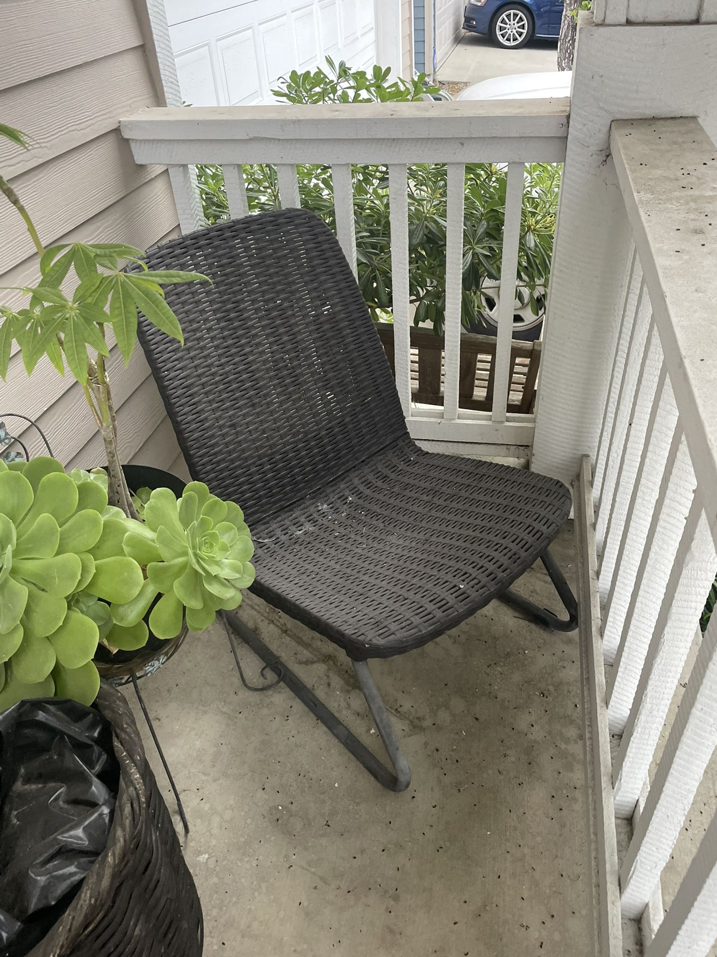 Chairs Set Of 2 In Great Condition For Beach And Patio