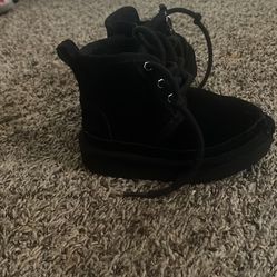Ugh Boots Size 7T