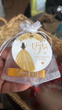 Recuerdos/party favors