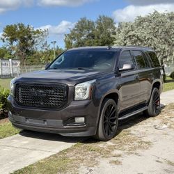 2018 GMC Yukon Denali 