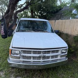 97  Chevy Silverado 2500hd Parting Out 