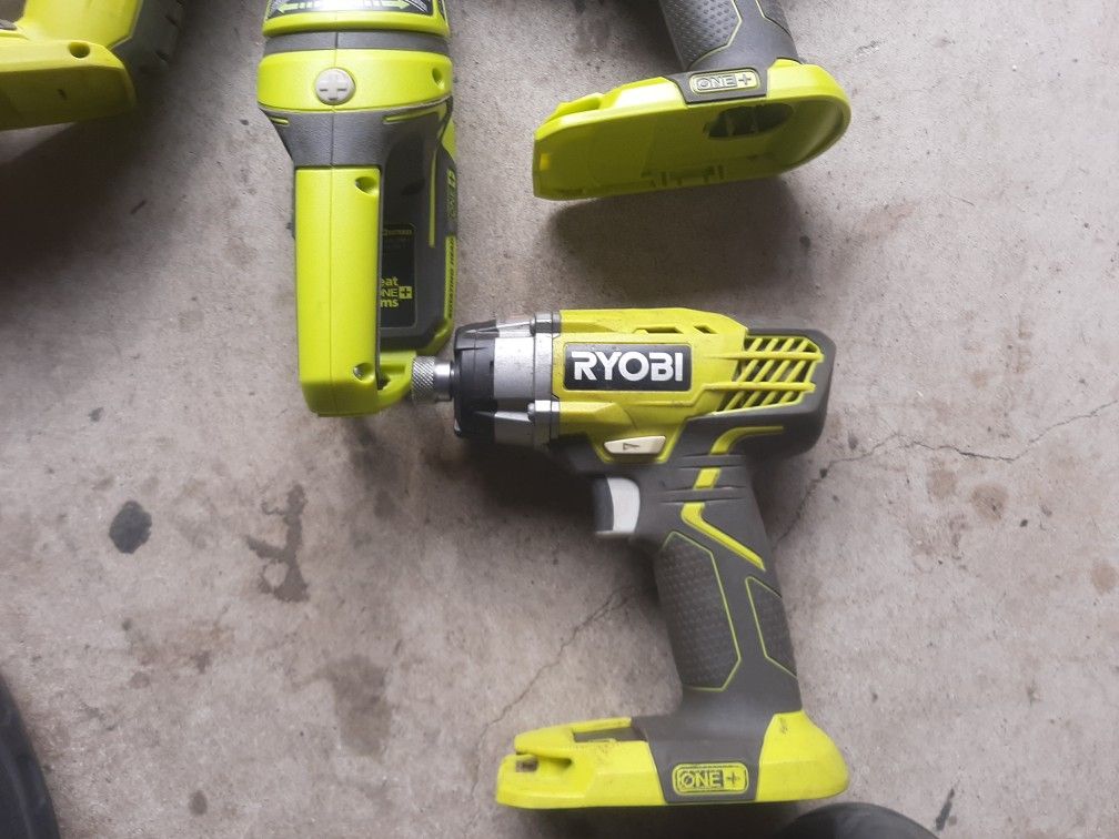 Ryobi 18v Tool Set