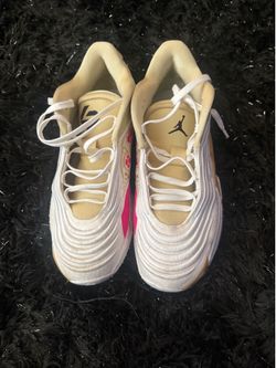 Jordan’s size 10 men’s