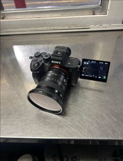 📸 Sony A7R V + Sony FE 16mm F1.8 G Lens