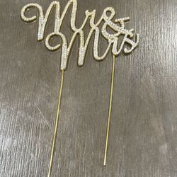 wedding cake topper