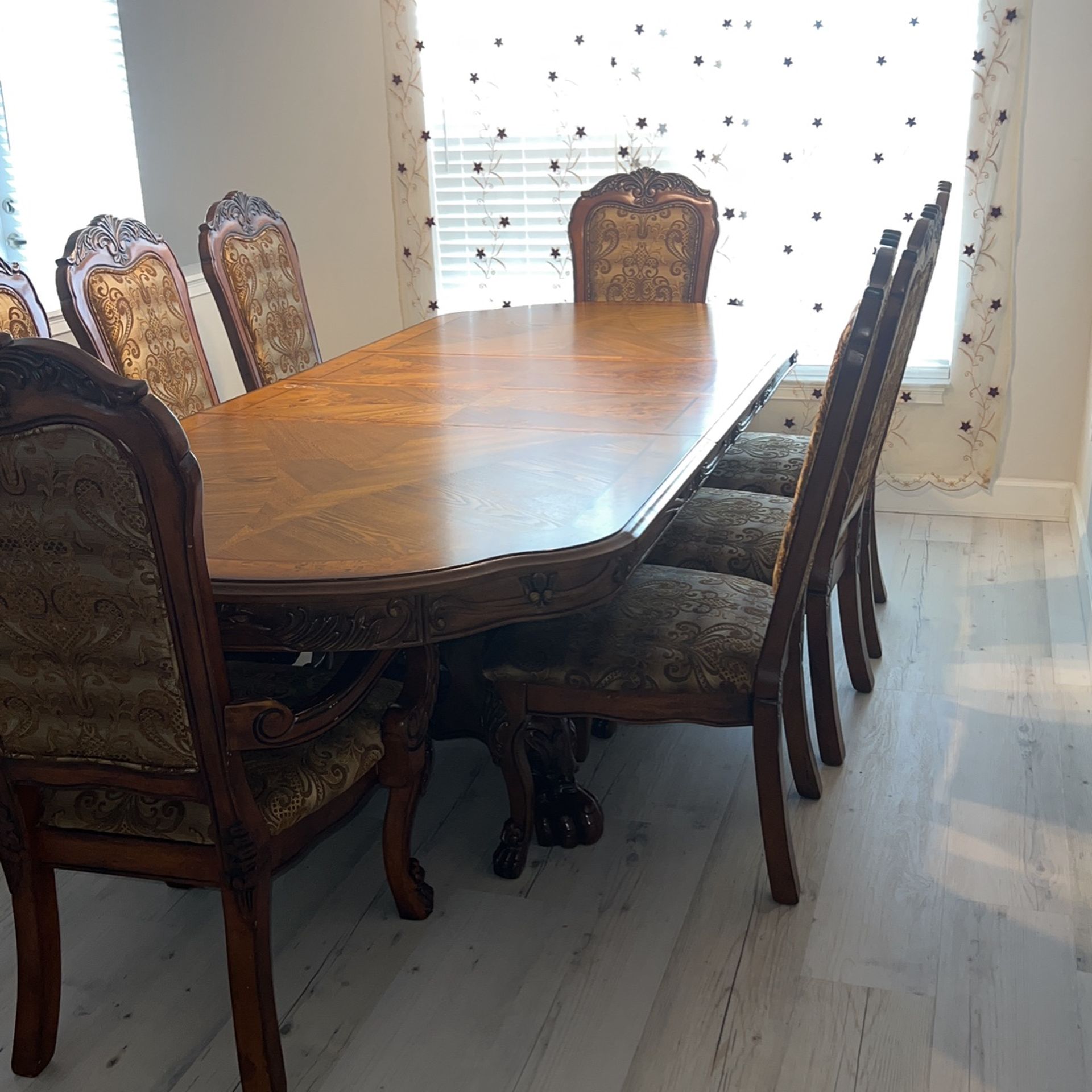 Expandable Formal 8 Chair Dining Table Set