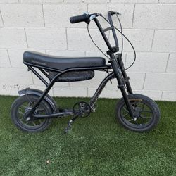 Schwinn Hurricane E Moped 