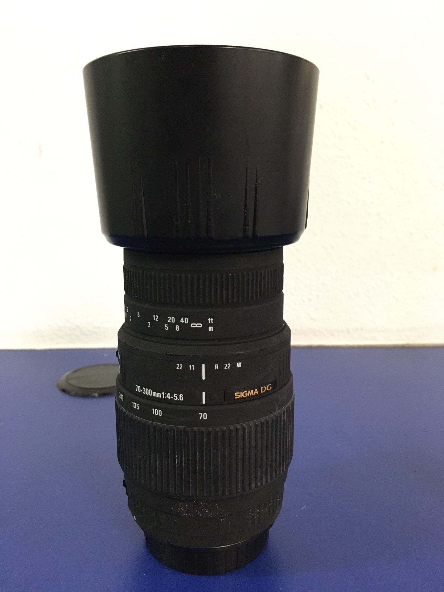 Sigma 75-300mm 1:4-5.6 Canon Mount
