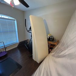 King size bed elevator