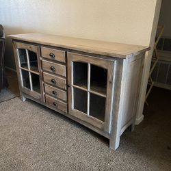 Home Goods TV Stand/Sideboard/Buffet