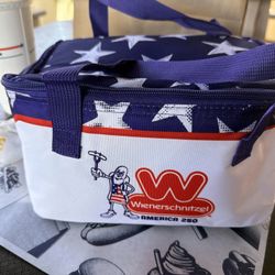 Wienerschnitzel Cooler Bag USA 250 Years 