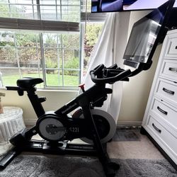 Nordic Track Studio Bike  