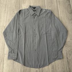Geoffrey Beene Men’s Large Grey Fitted Long Sleeve Wrinkle Free Button Shirt