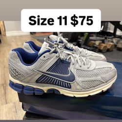 Nike Vomero Navy Size 11