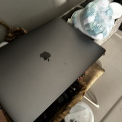 Mac book