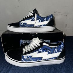 Revenge X Storm Blurag (Size 10)