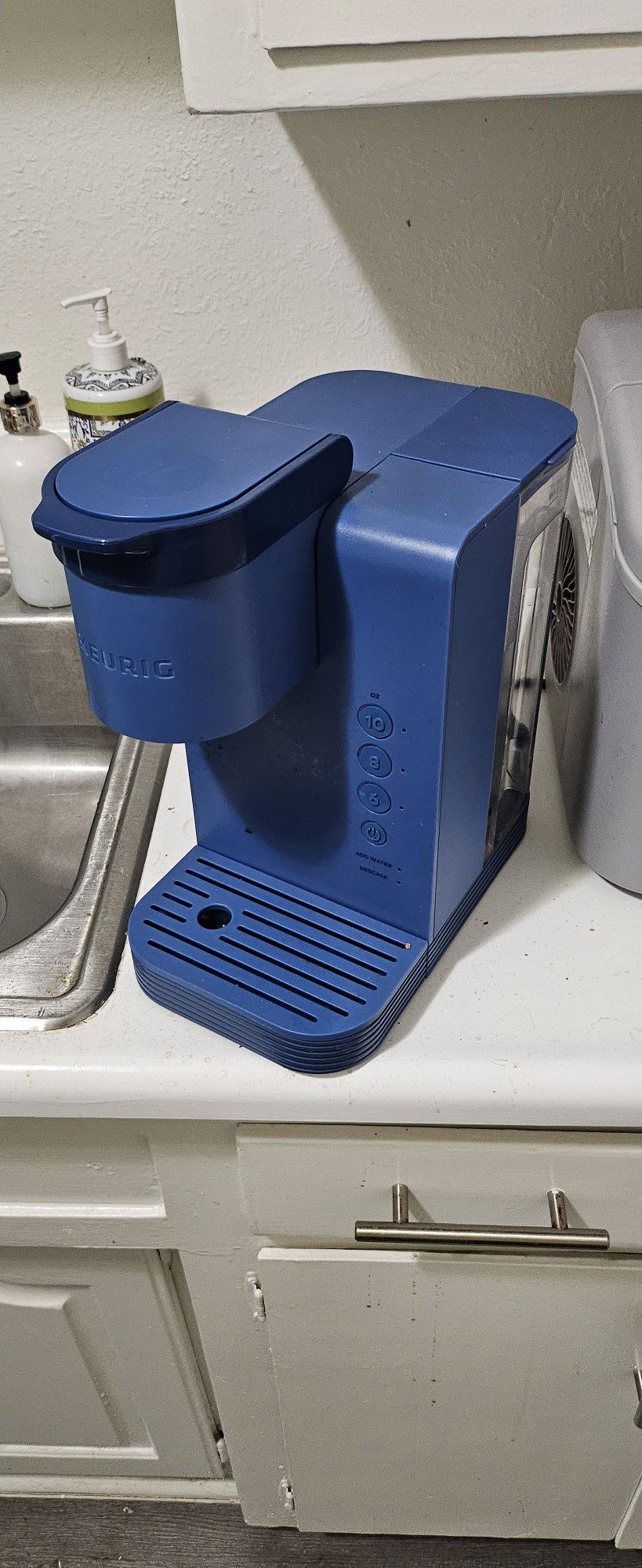 Blue Keurig for Sale in West Hills, CA OfferUp