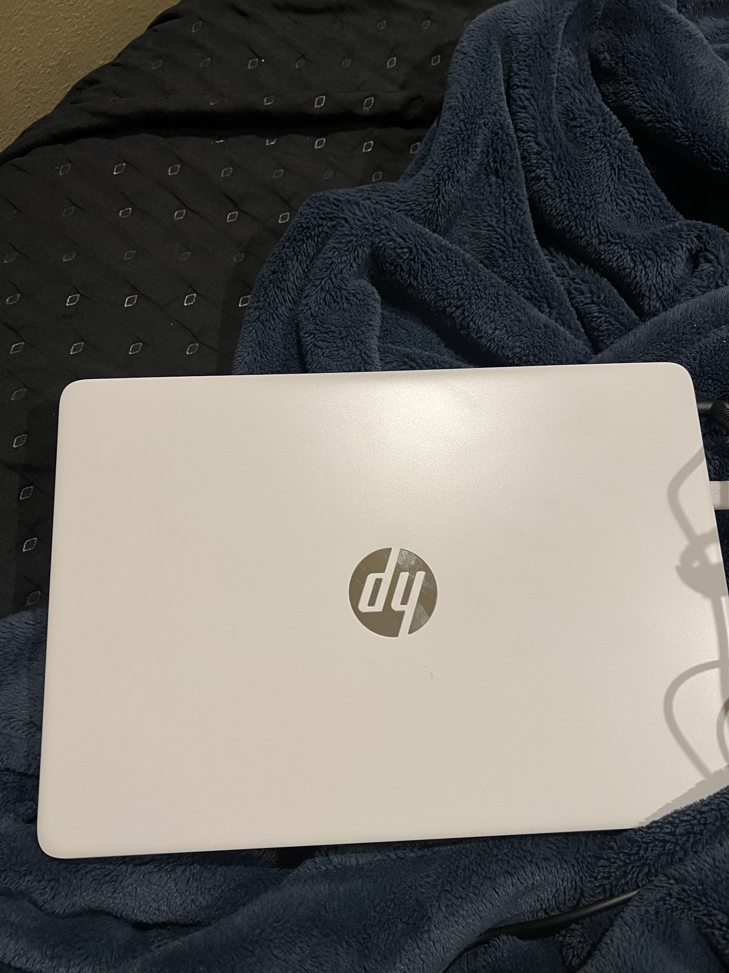 Hp Portable Laptop 14’’ HD display| Windows 11