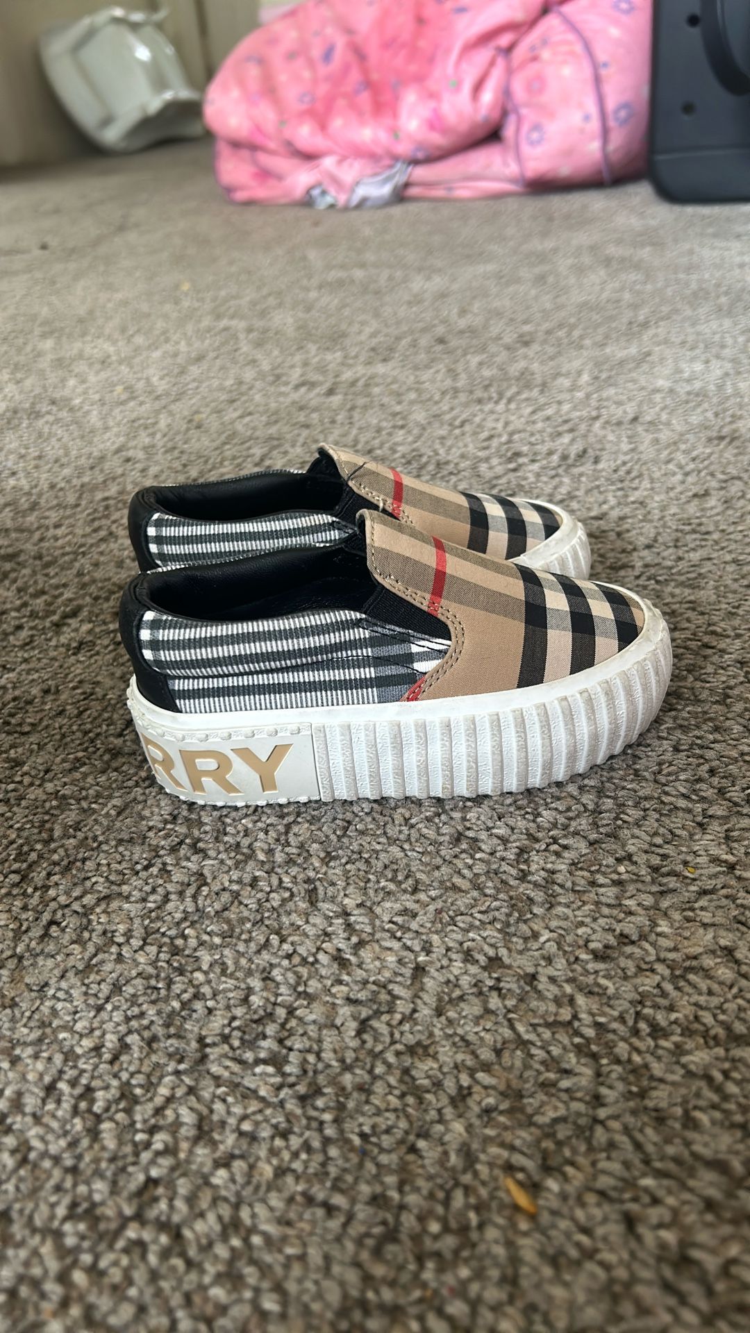 Burberry Kids Shoes Size 7C