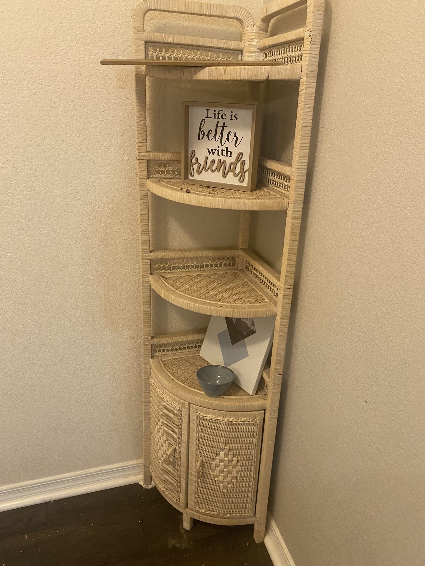 Bundle Of Corner Shelf And Small Vanity