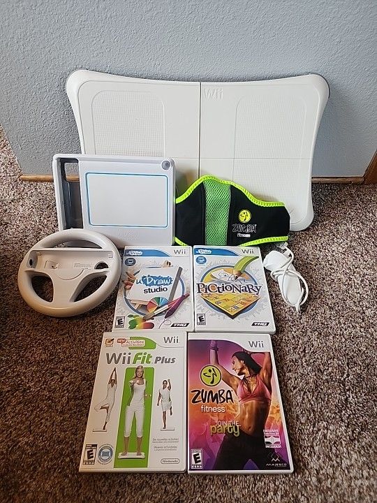 Wii Assecories And Game Lot- Balance Board UDraw Nunchuck  Wheel Zumba Band Gamed