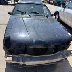1987 To 1992 Ford Mustang gt Hood And Bumper $200 For The Hood And $100 For Bumper 